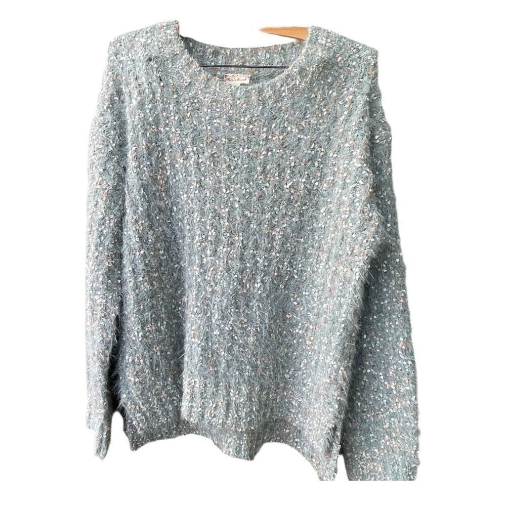 Hem & Thread size soft boxy multi colored fluffy sweater.